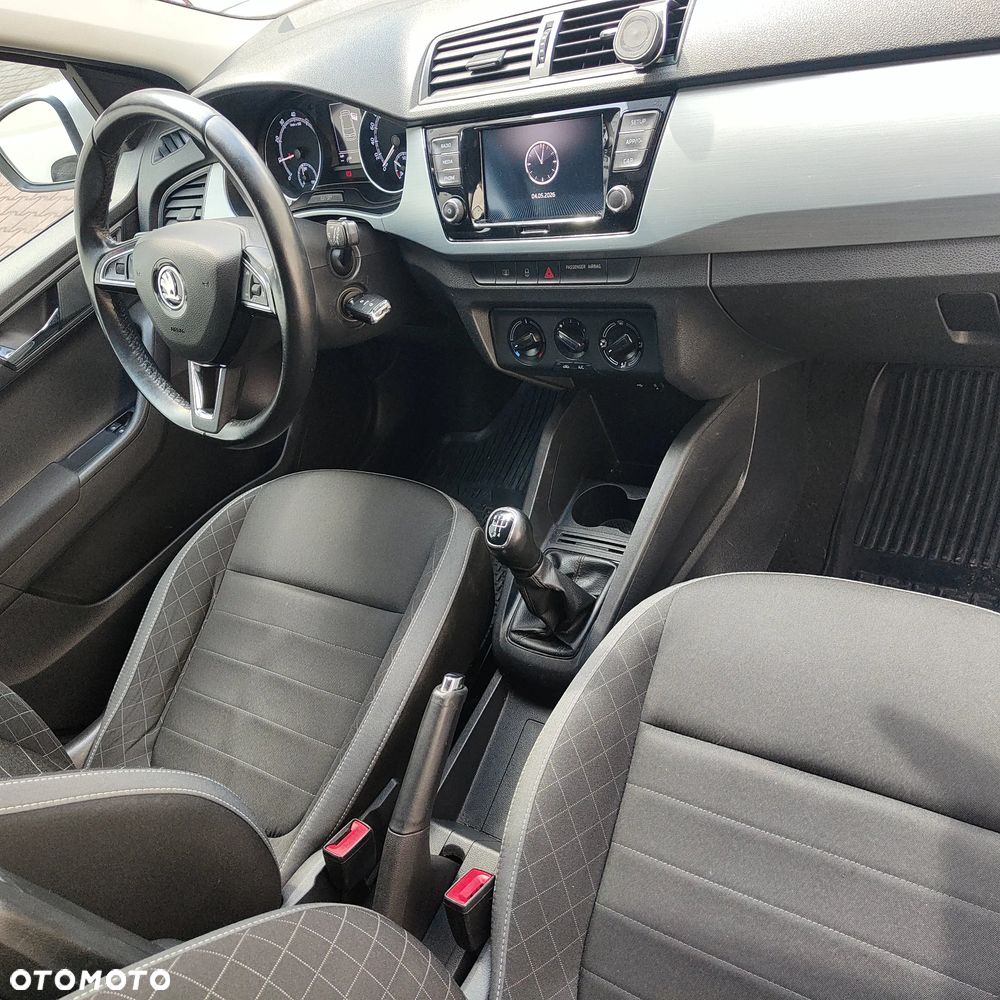 Skoda Fabia 1.0 TSI Ambition - 11