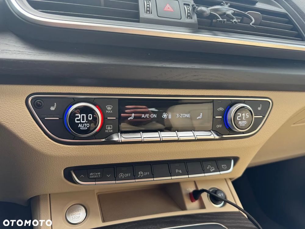 Audi Q5 - 11