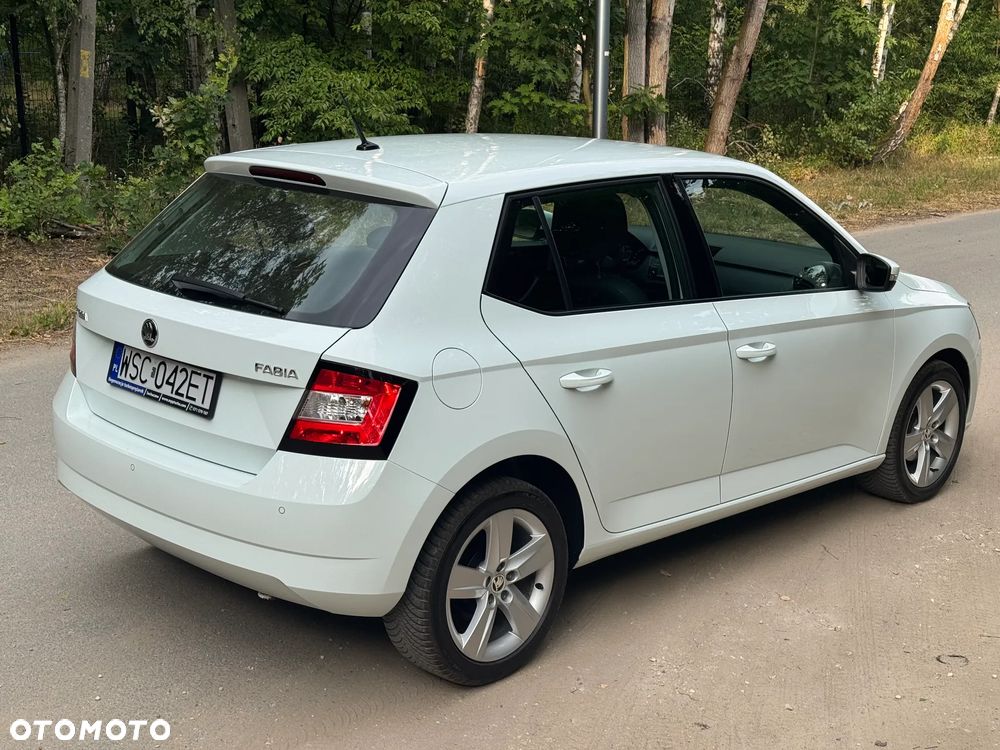 Skoda Fabia 1.0 MPI Cool Plus - 3