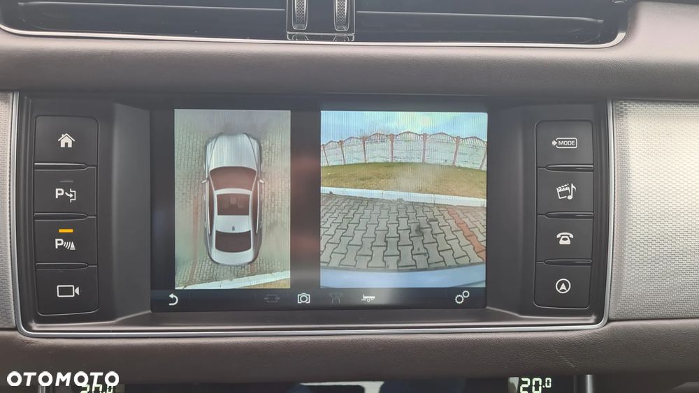 Jaguar XF 20d Portfolio - 7