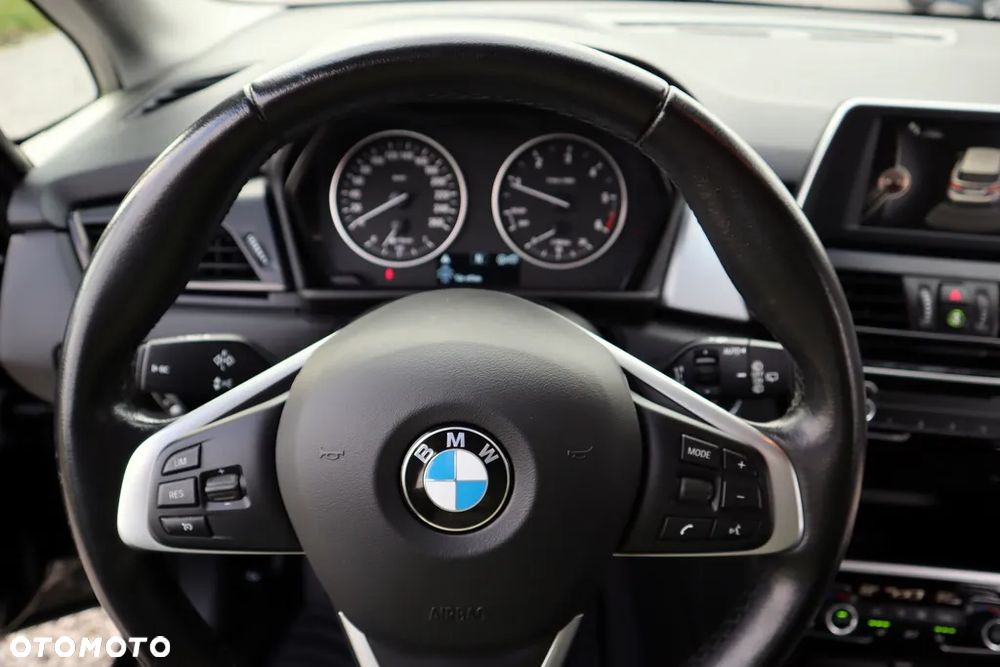 BMW Seria 2 218d Active Tourer - 18