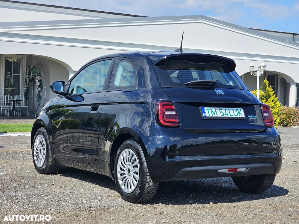 Fiat 500E Action - 5