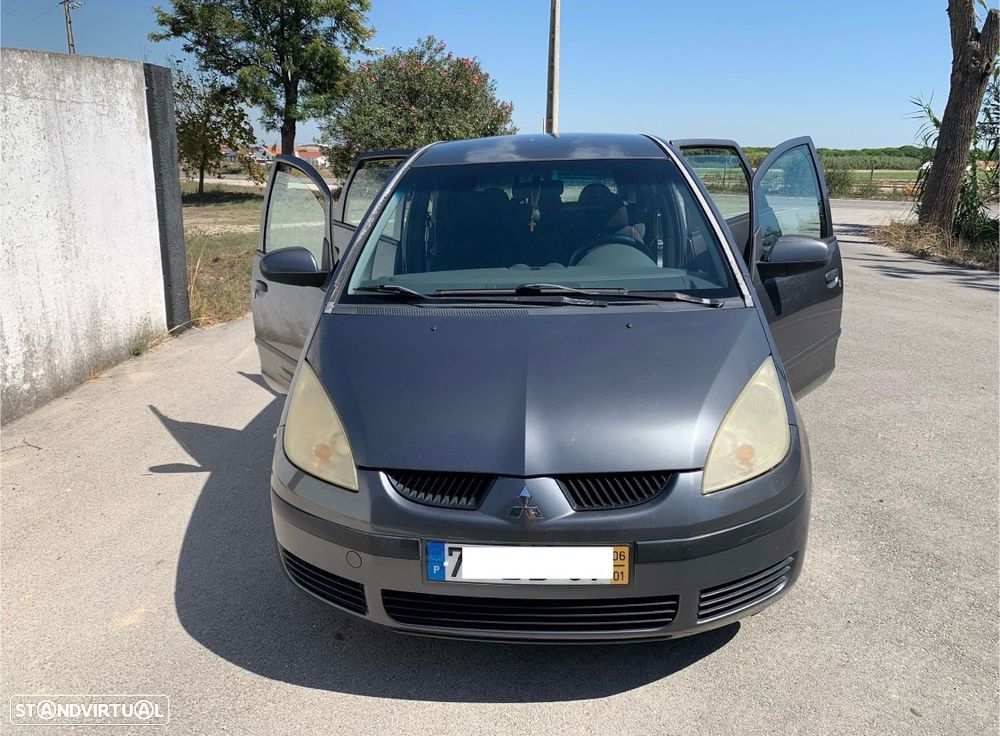 Mitsubishi Colt - 2
