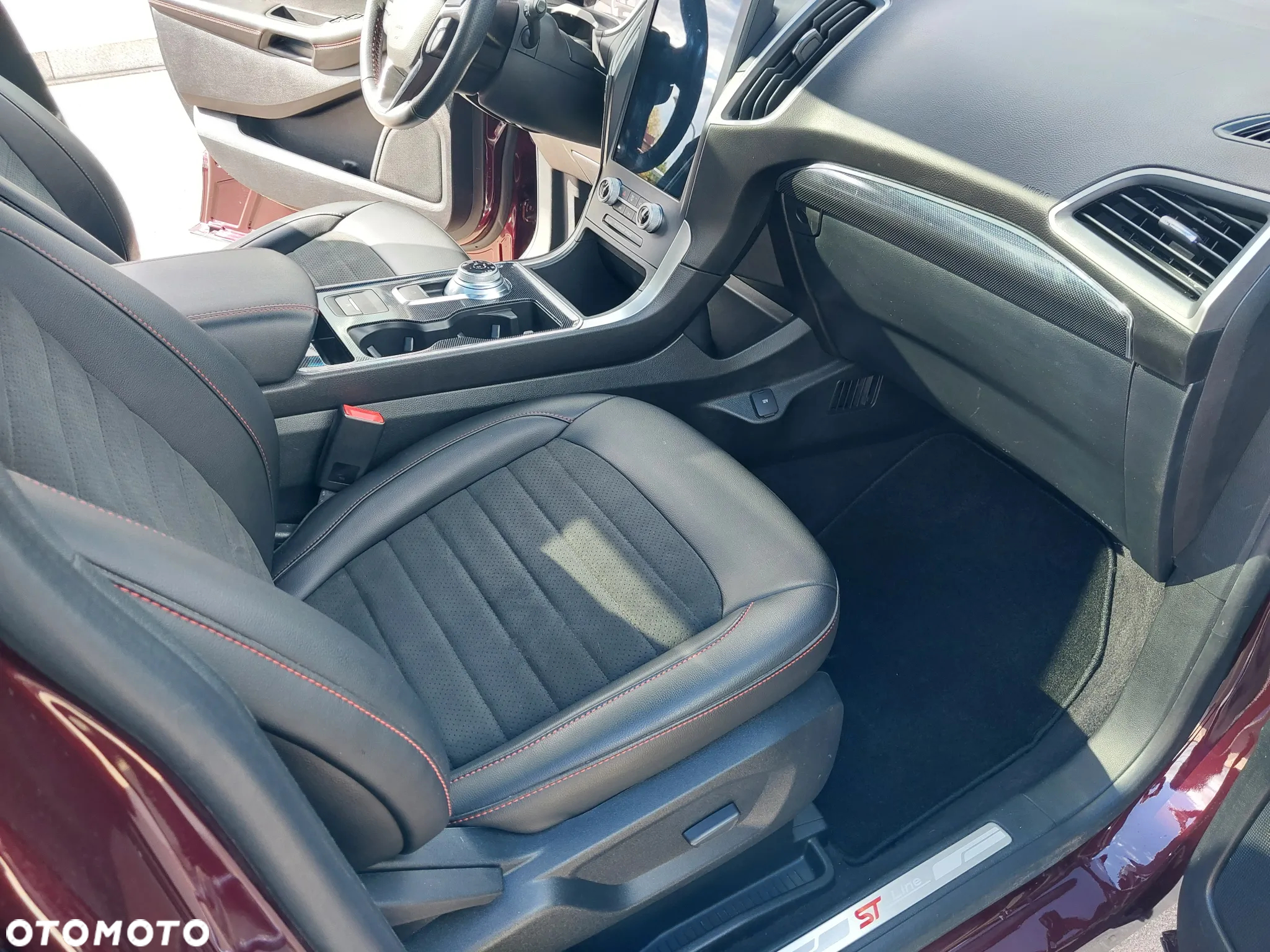 Ford Edge - 10