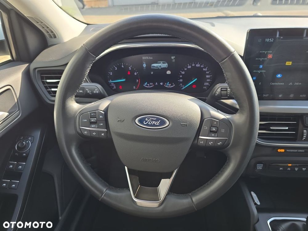 Ford Focus 1.0 EcoBoost Titanium - 19