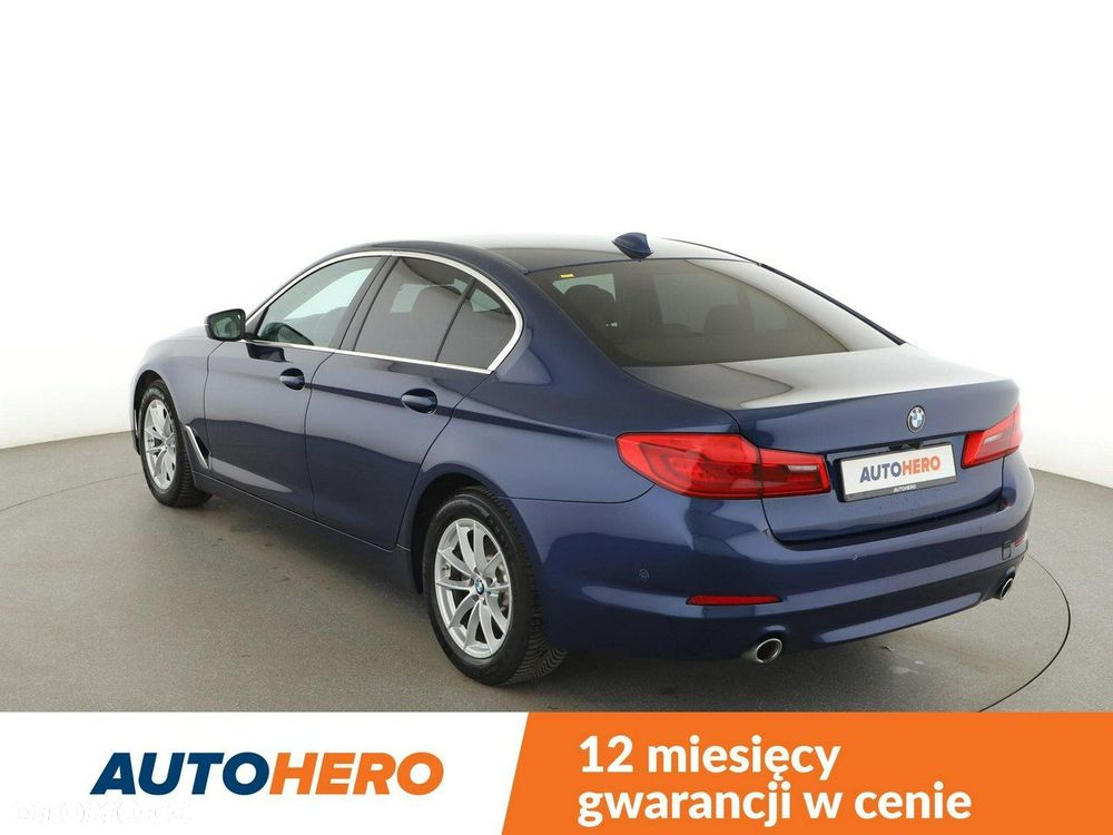 BMW Seria 5 520d xDrive - 5