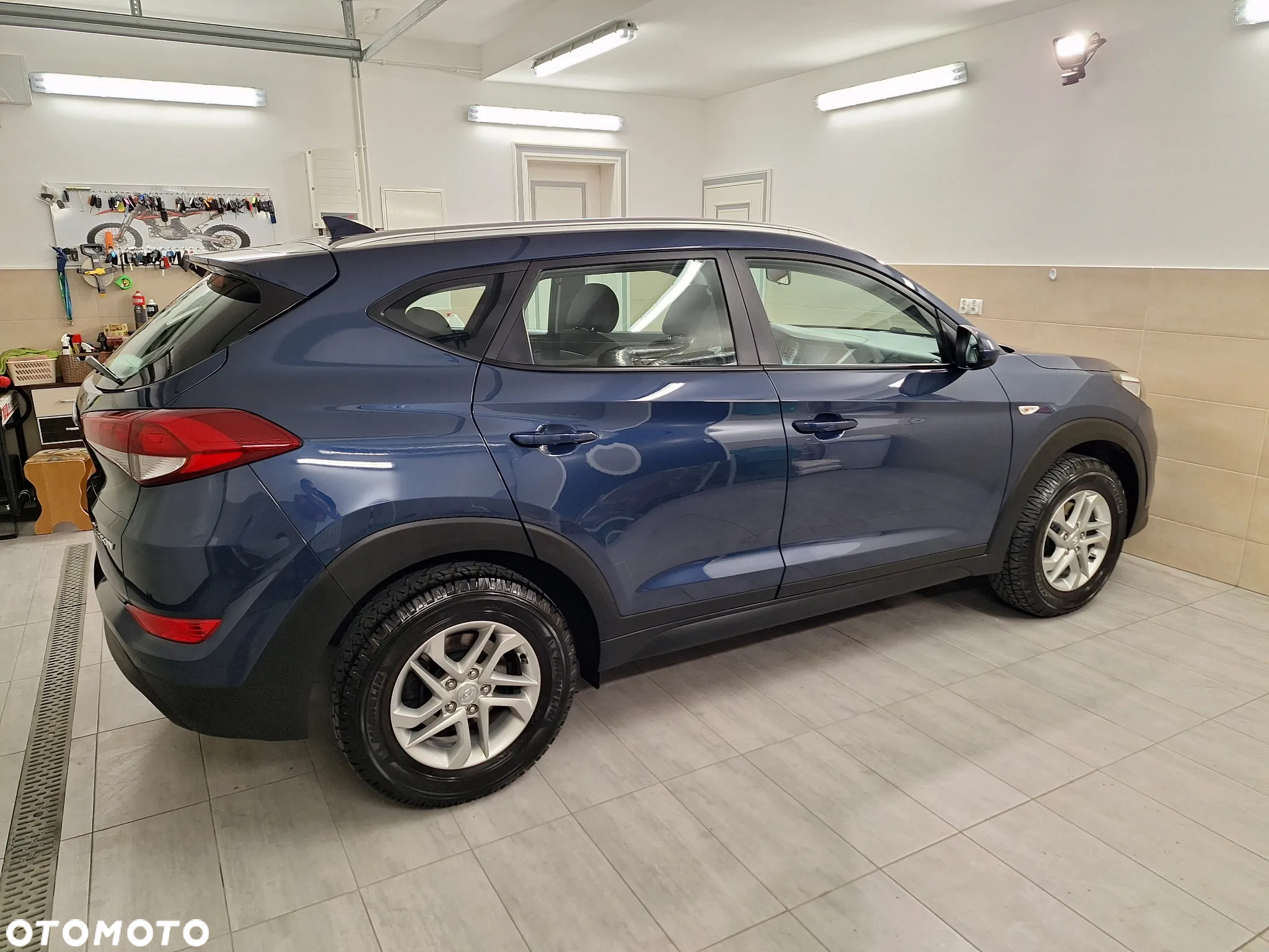 Hyundai Tucson blue 1.6 GDi 2WD Navi - 13