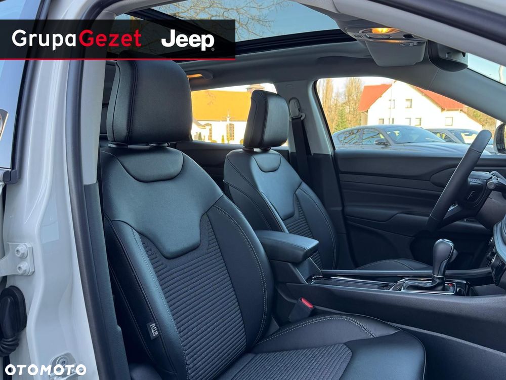Jeep Compass - 17