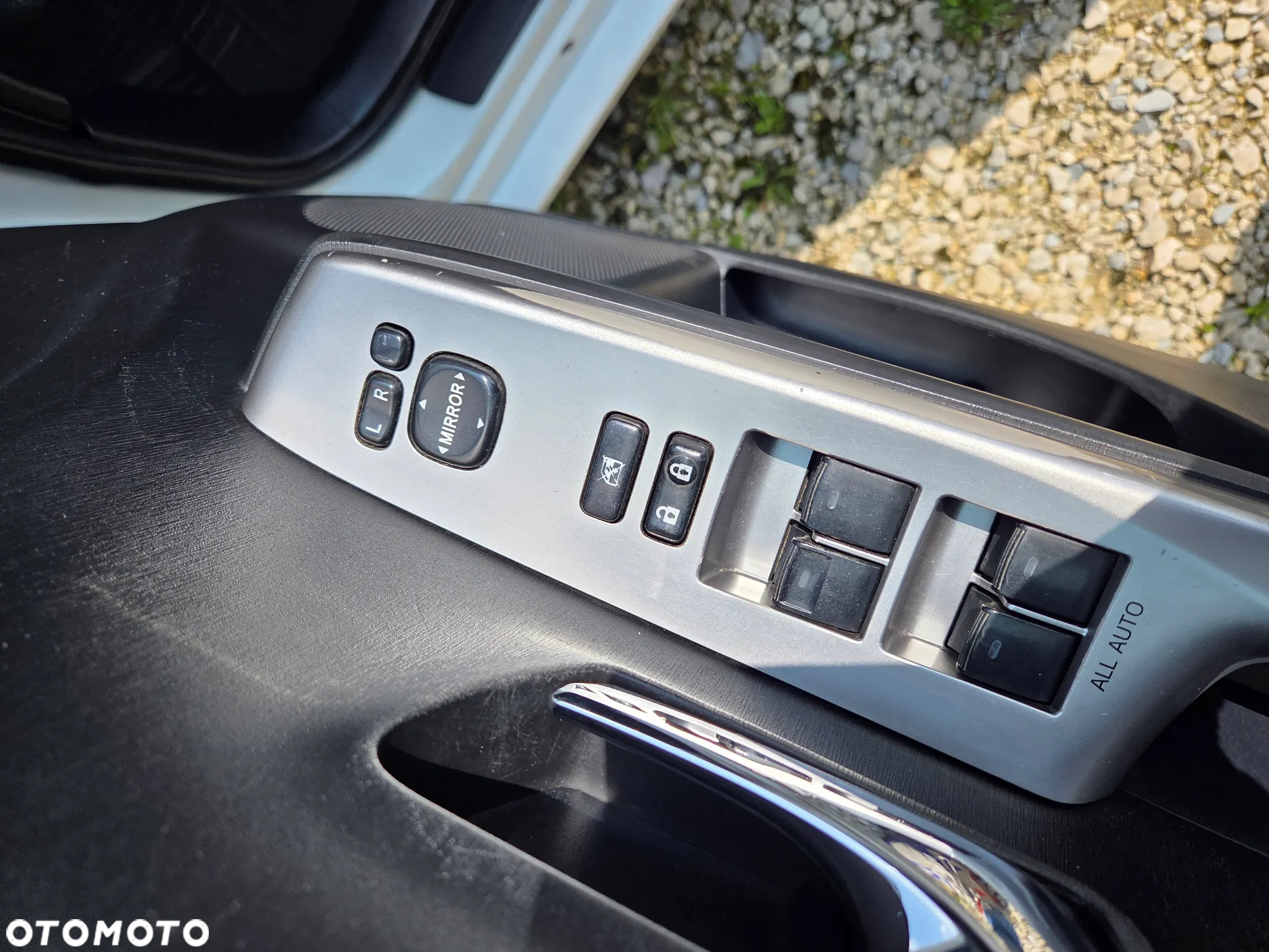 Toyota Prius+ (Hybrid) Executive - 20