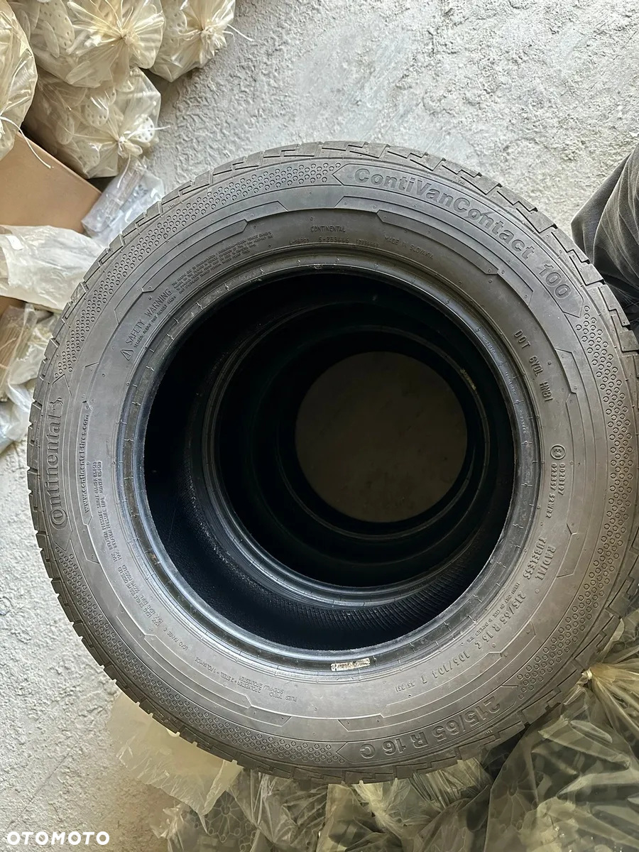 Continental 215/65R16C ContiVanContact 100 Lato do busa wzmocnione Stan BDB - 4