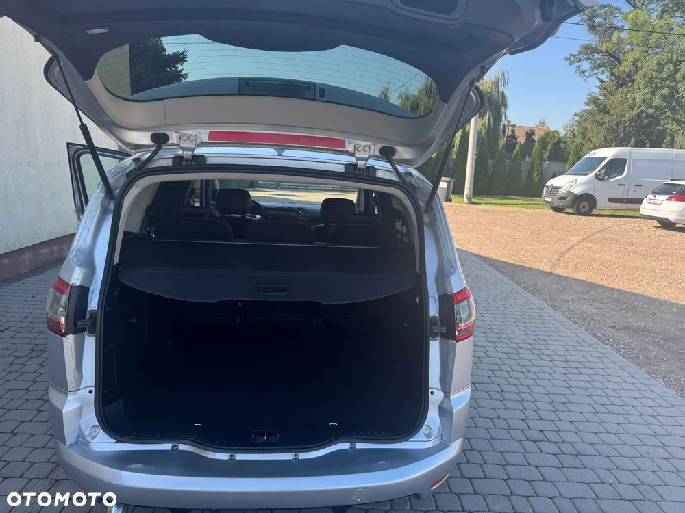 Ford S-Max 2.0 TDCi DPF Titanium - 26