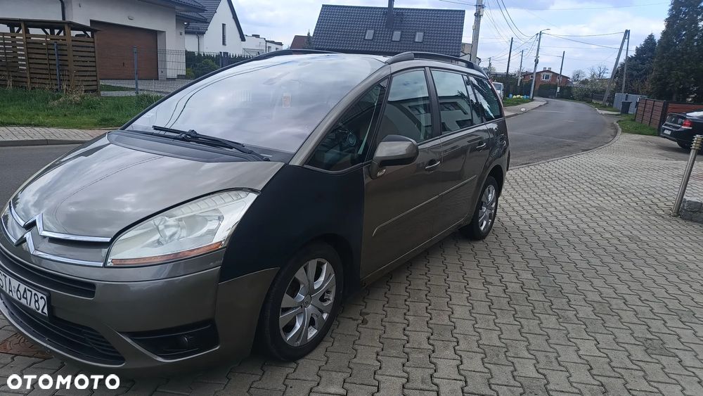 Citroën C4 Grand Picasso 2.0 16V 7-Sitzer EGS6 Exclusive - 3