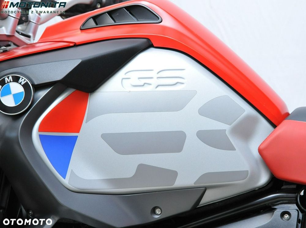 BMW R - 16