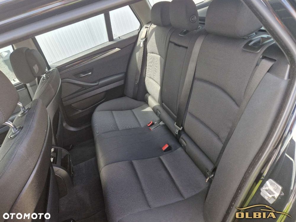 BMW Seria 5 520d Touring - 19