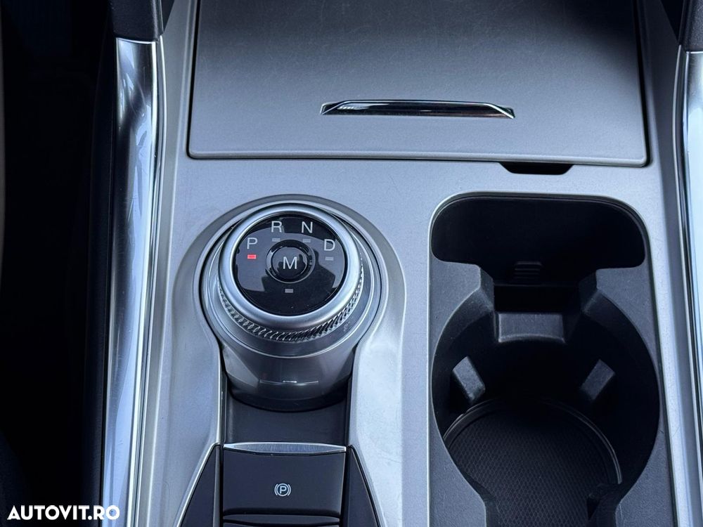 Ford Explorer EcoBoost Plug-in Hybrid PLATINUM - 26