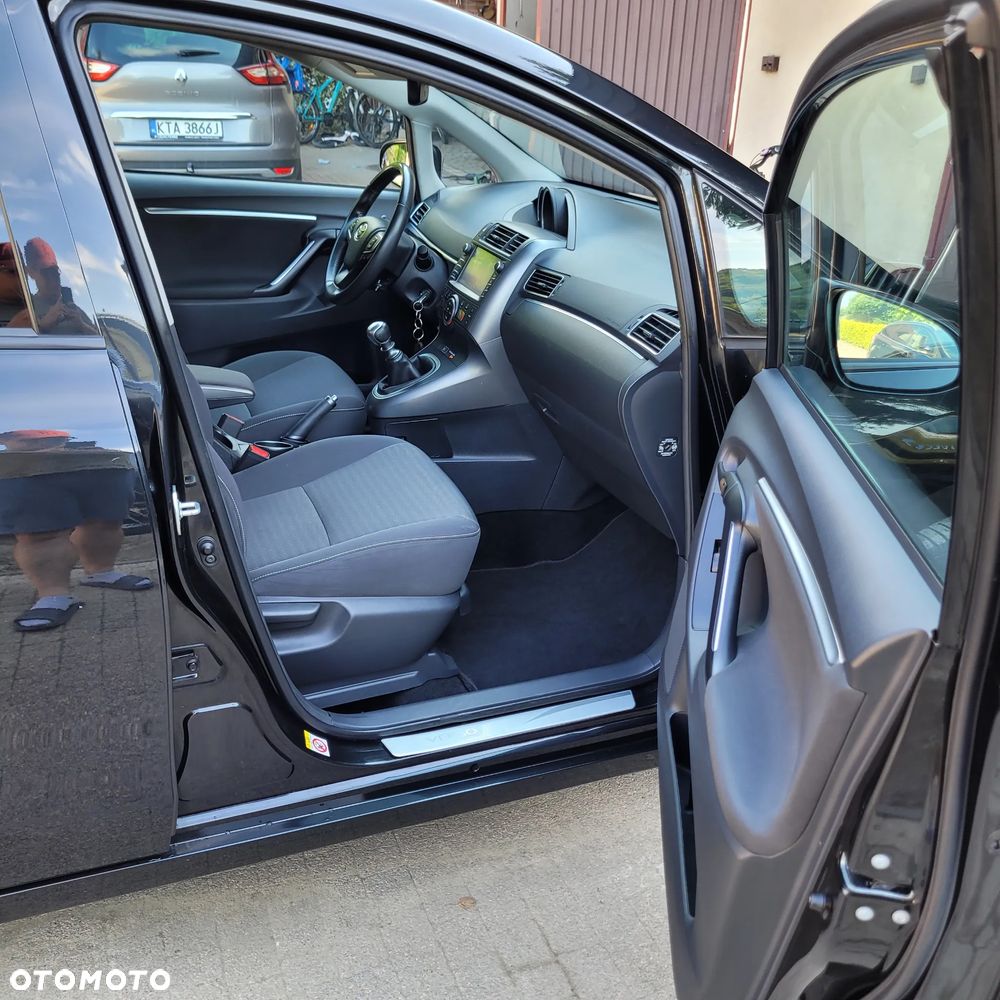 Toyota Verso 1.6 D-4D 5-Sitzer Start/Stop Executive - 34