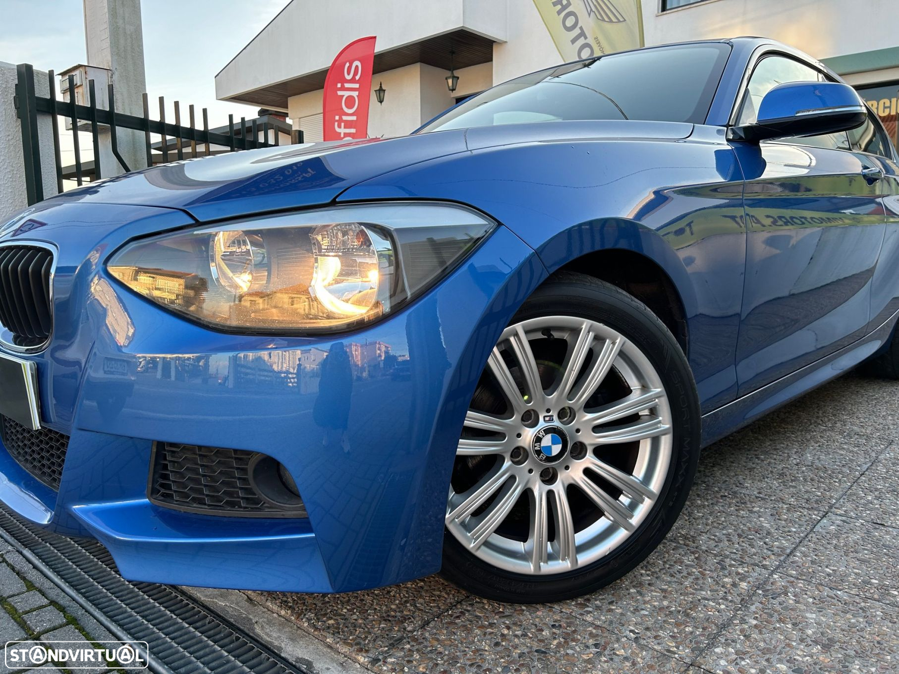 BMW 118 d Pack M - 2