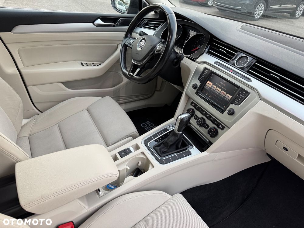 Volkswagen Passat 2.0 TDI BMT SCR Comfortline DSG7 - 10