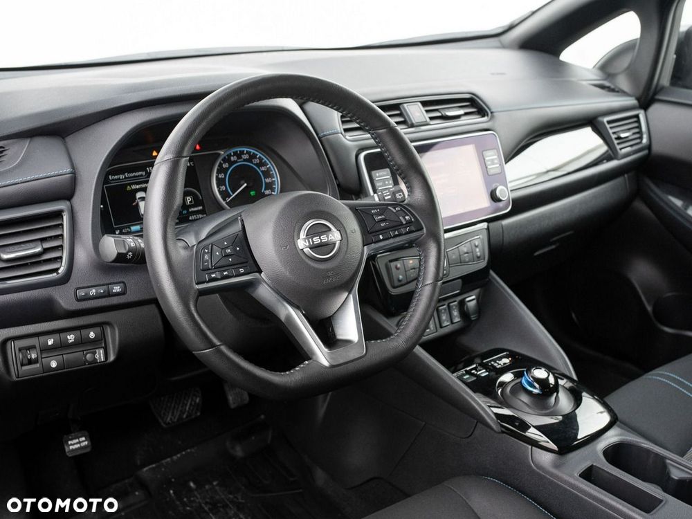 Nissan Leaf - 7