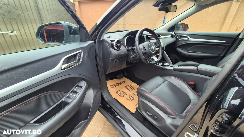 MG ZS EV Maximal Luxury - 11