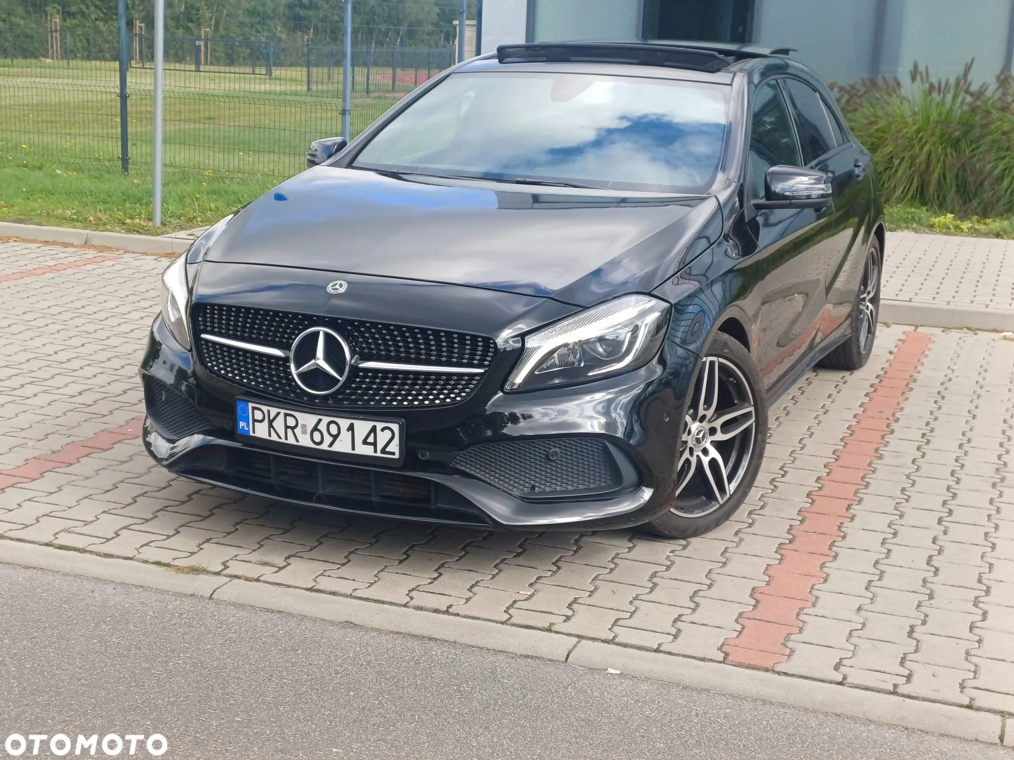 Mercedes-Benz Klasa A 200 CDI 4Matic 7G-DCT AMG Line - 10