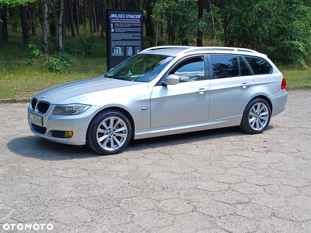 BMW Seria 3 318d - 3