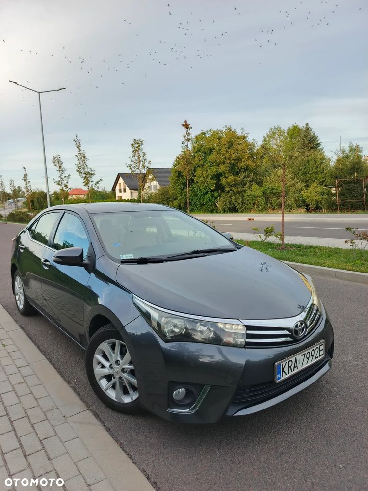 Toyota Corolla 1.6 Prestige EU6 - 1