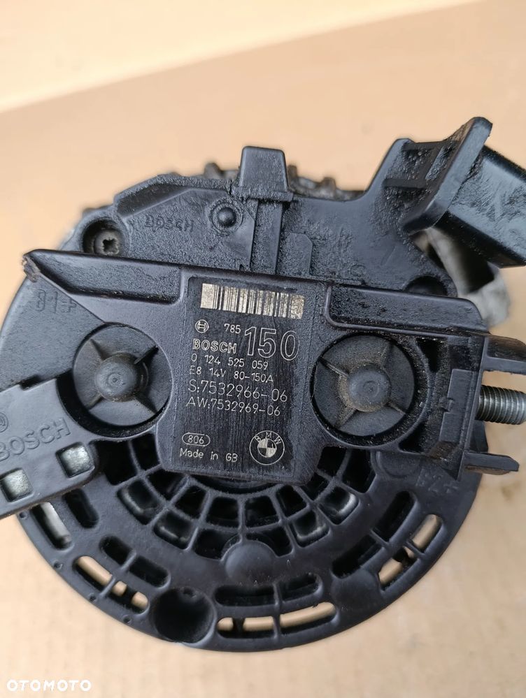 BMW 1 E87 2.0 B ALTERNATOR 14V 150A 7532966 0124525059 - 4