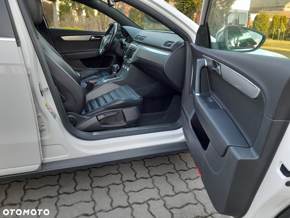 Volkswagen Passat Alltrack 2.0 TDI 4Mot DSG - 12