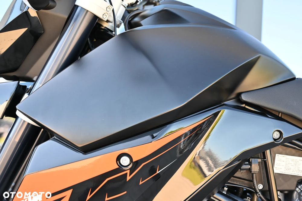 KTM LC 8 - 17