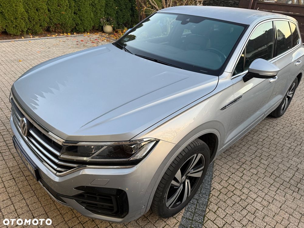 Volkswagen Touareg 3.0 V6 TDI 4Motion R-Line - 2