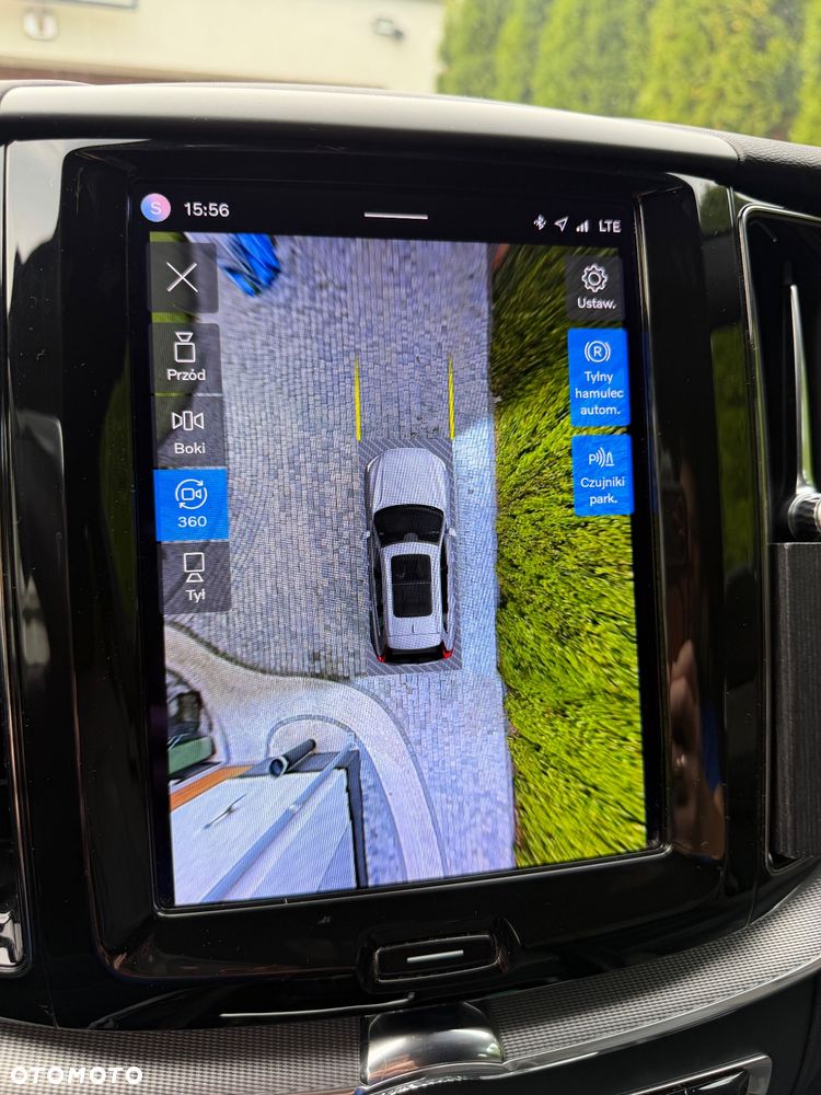 Volvo XC 60 B4 D AWD Plus Dark - 21