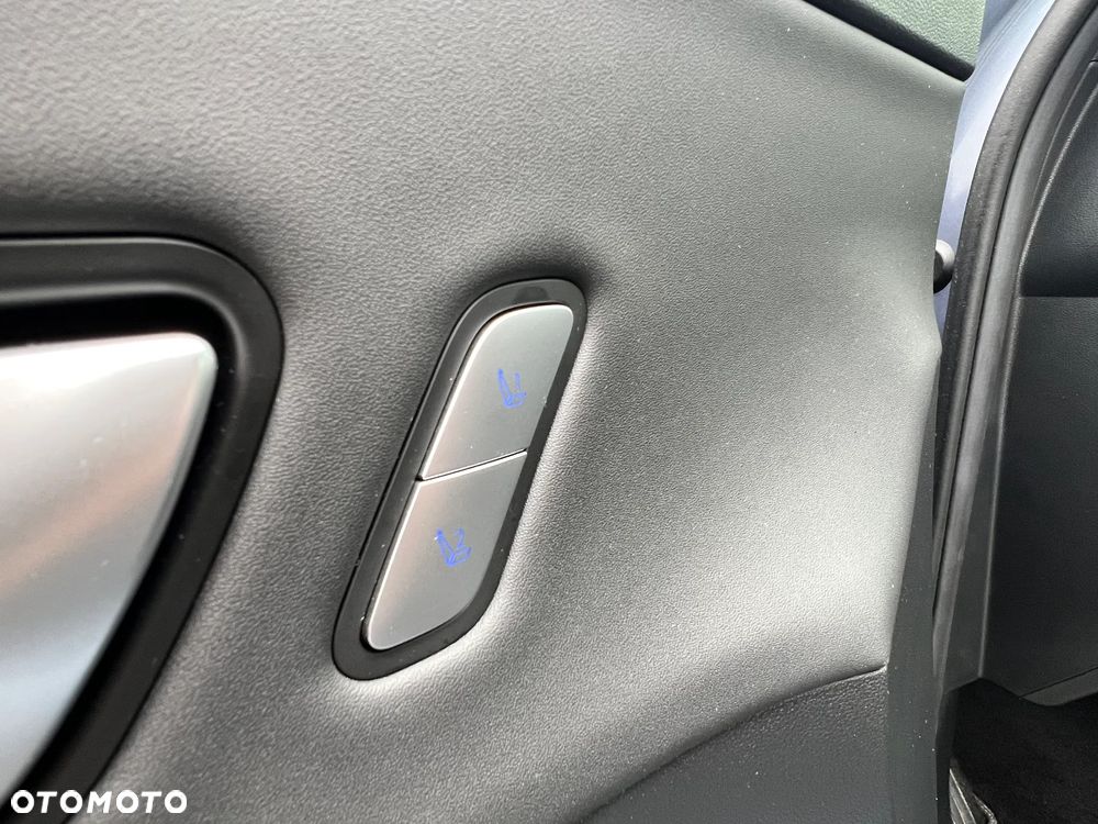 Hyundai Kona 1.6 T-GDI Platinum DCT - 10