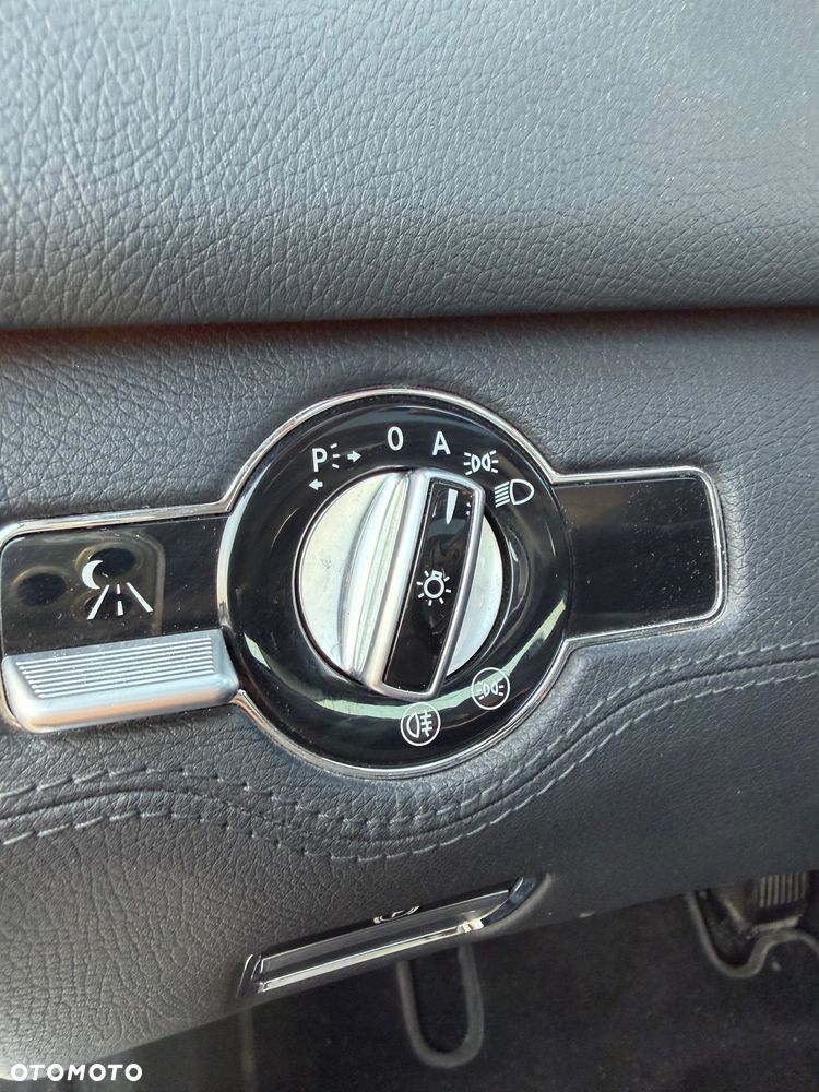 Mercedes-Benz CL 500 4Matic (BlueEFFICIENCY) 7G-TRONIC - 18