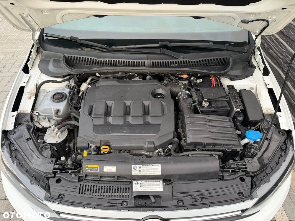 Volkswagen Polo 1.6 TDI SCR DSG Comfortline - 23