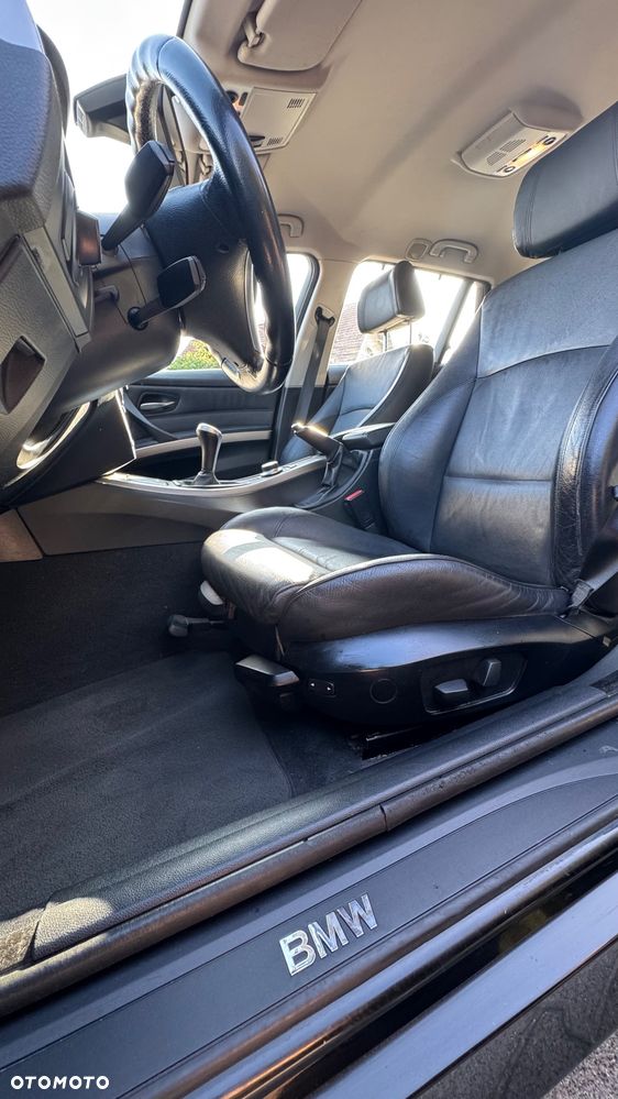 BMW Seria 3 325i - 19