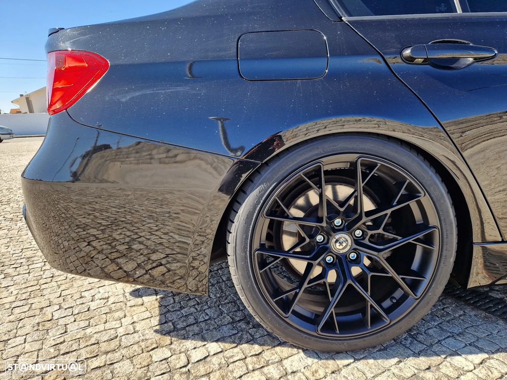 BMW 335 i Touring Pack M - 9