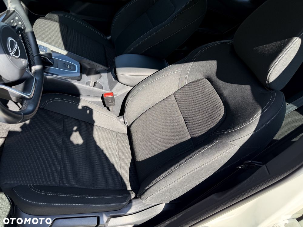 Nissan Qashqai 1.3 DIG-T MHEV Xtronic Acenta - 29