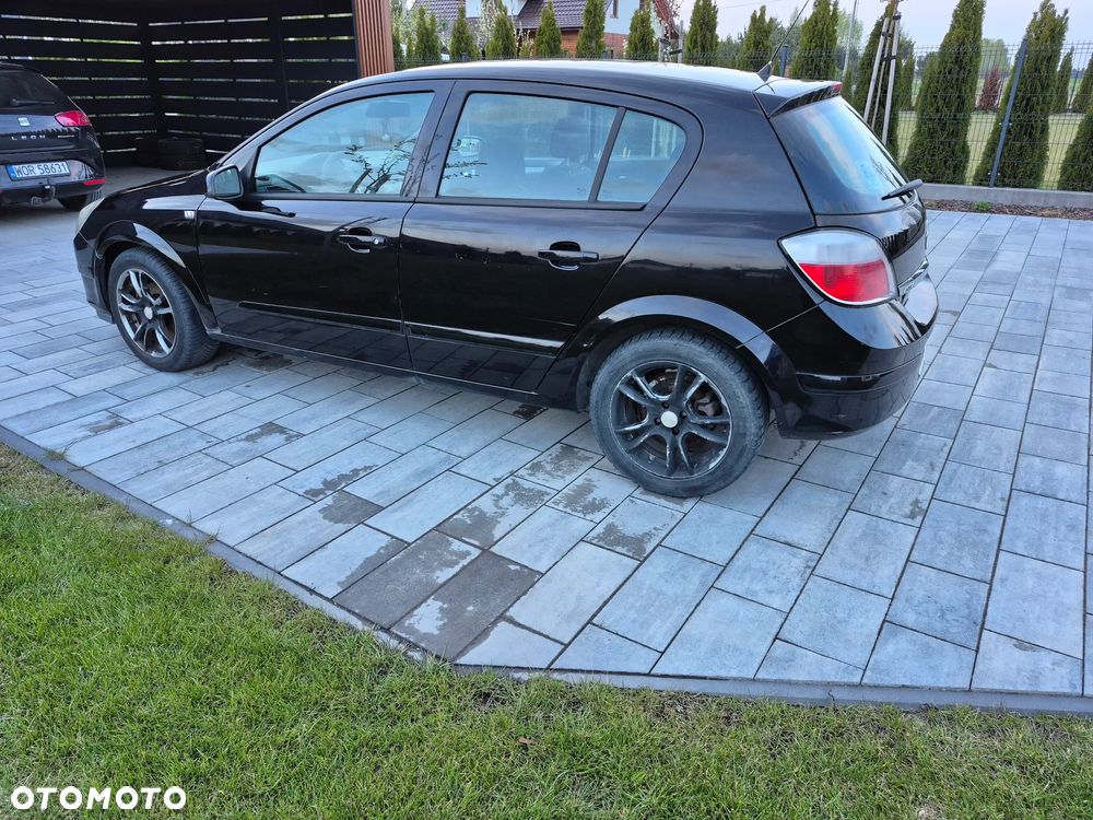 Opel Astra - 4