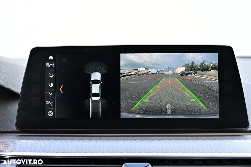BMW Seria 5 530i xDrive AT - 28