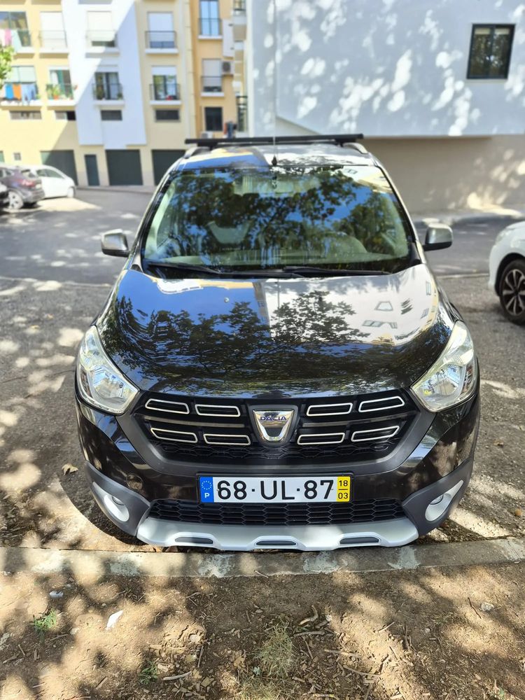 Dacia Lodgy 1.5 Blue dCi Stepway 7L