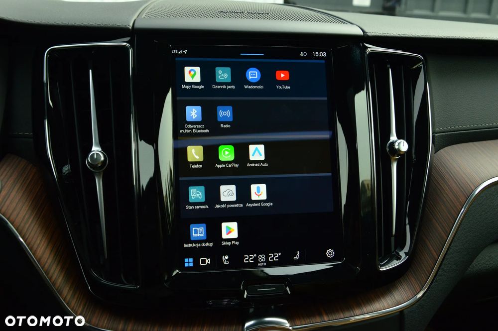 Volvo XC 60 T8 Plug-In Hybrid AWD Ultimate Dark - 33