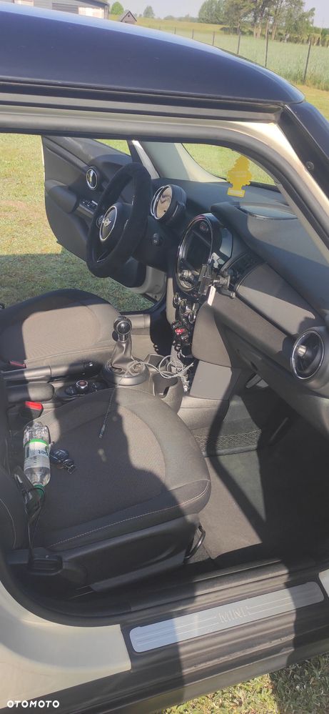 MINI Cooper D - 5