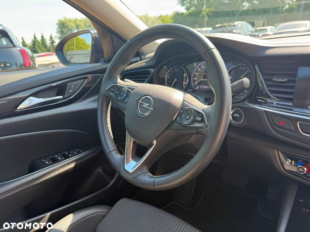 Opel Insignia 1.6 T Innovation S&S - 14