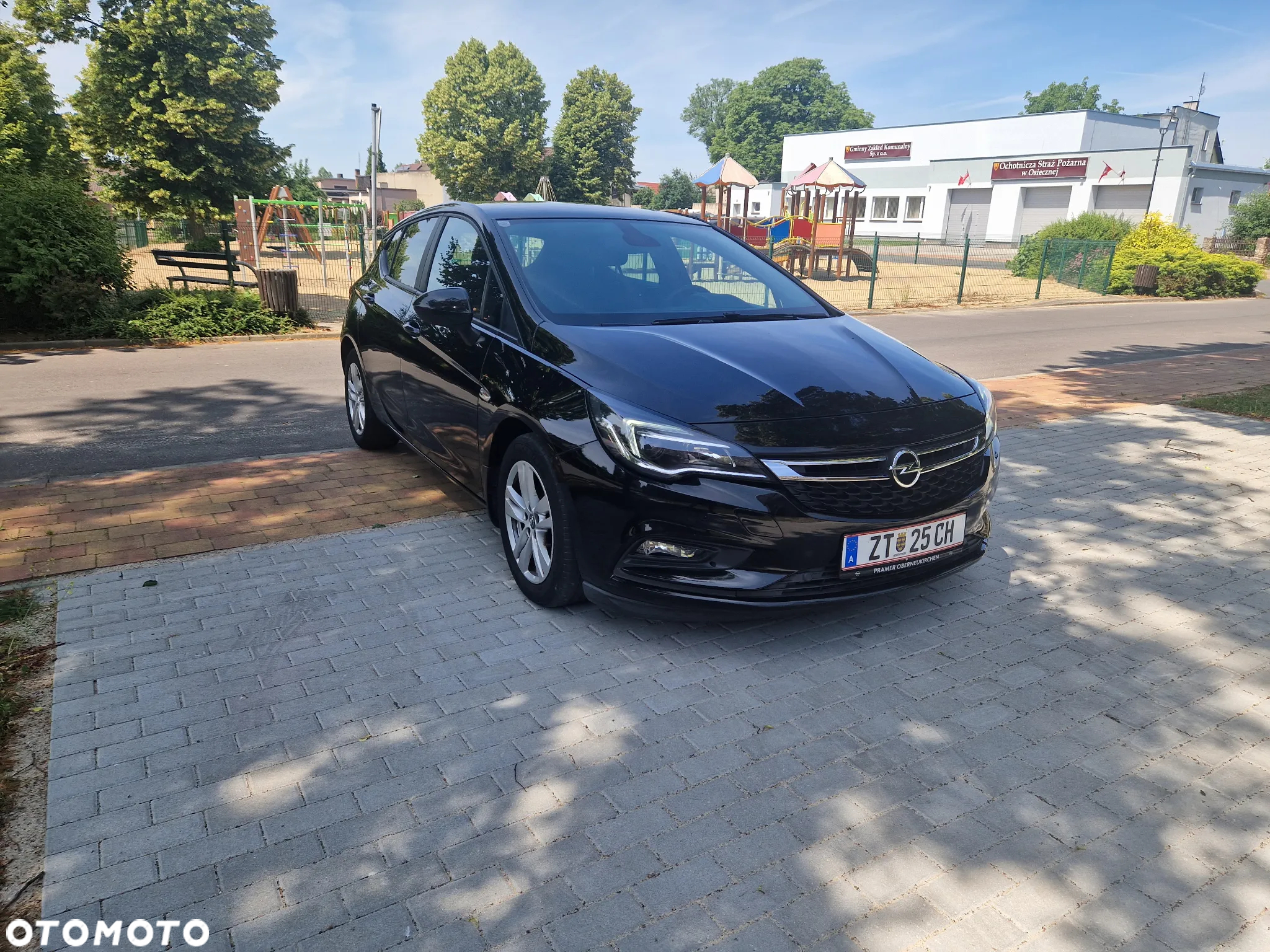 Opel Astra 1.6 D (CDTI) Business - 2