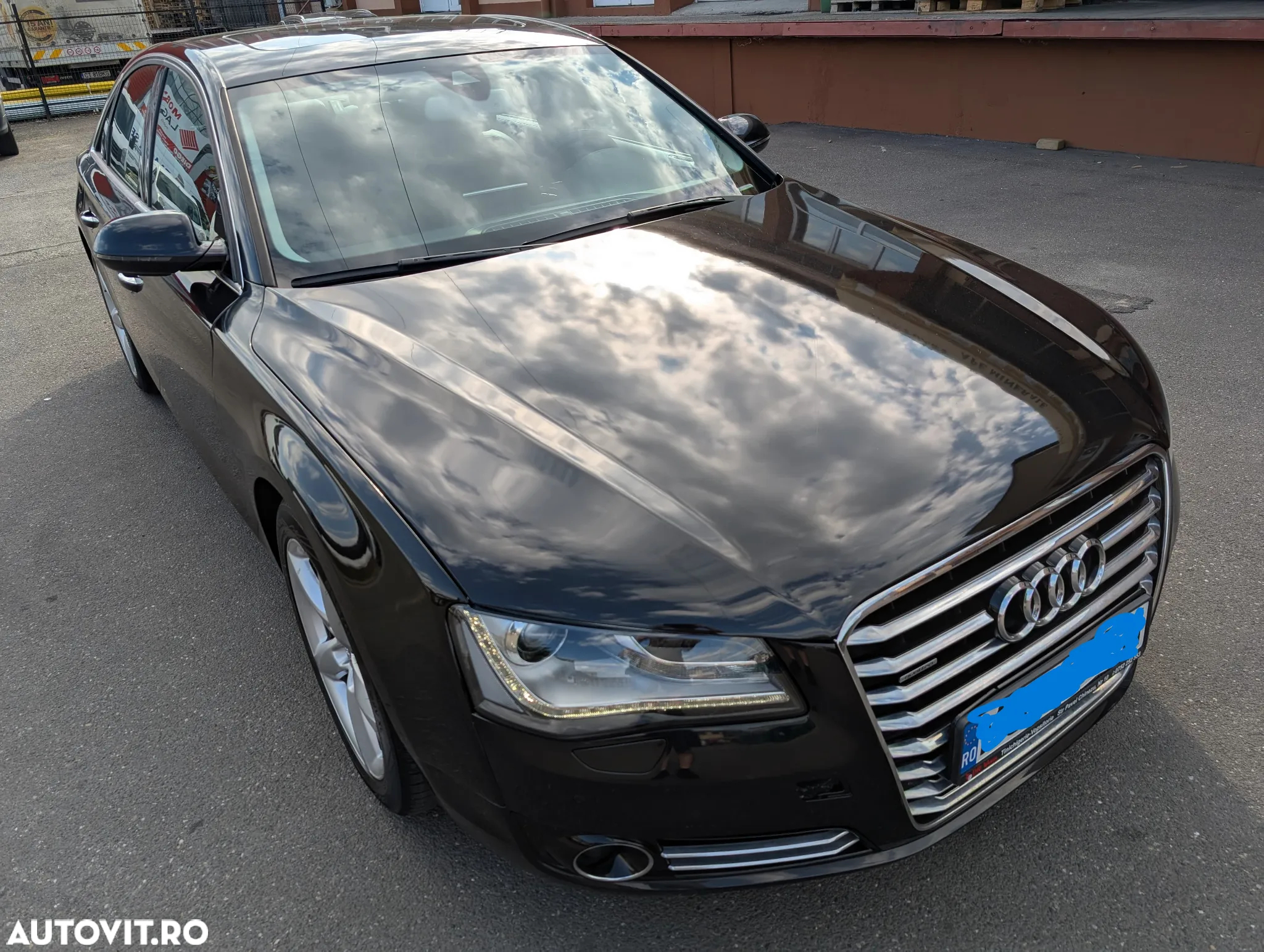 Audi A8 - 3