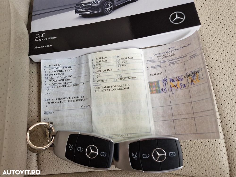 Mercedes-Benz GLC - 32