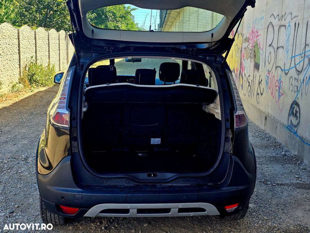 Renault Scenic - 5