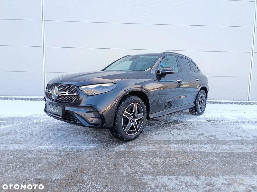 Mercedes-Benz GLC - 1