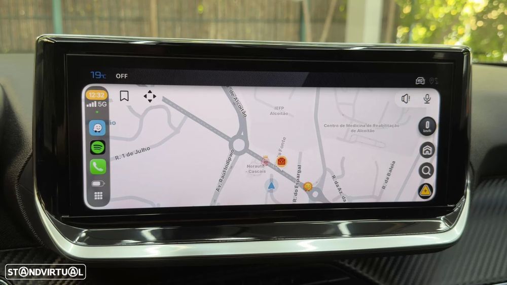 Peugeot e-2008 54 kWh Allure - 22